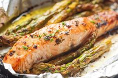 grilled salmon and asparagus on tin foil