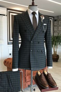 BradyMensuit custom made this Baron Black Plaid Double Breasted Slim Fit Mens Suit with rush order service. Discover the design of this Black Plaid Double Breasted mens suits cheap for prom, wedding or formal business occasion. Stylish Mens Suits, Suits Men Business, Mens Business, Classy Suits, Wedding Suits Groom, Business Suits, Plaid Suit, Prom Suits, Slim Fit Suits