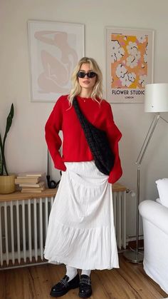 Red Sweater Outfit Aesthetic, Red Jumper Outfit, Girly Fits, Fall Ootd, Best Winter Outfits, Looks Pinterest, Jumper Outfit, Winter 23, Winter Fits