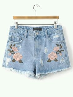 Blue Flower Embroidery, Embroidered Denim Shorts, Light Blue Flowers, Light Blue Shorts, Pocket Shorts, Latest Street Fashion, Jeans Diy, Embroidered Denim, Flower Embroidery