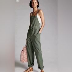 Anthropologie Green Utility Jumpsuit. Never Worn. Black Cropped Trousers, Chevron Pants, Striped Linen Pants, Utility Jumpsuit, Houndstooth Pants, Womens Chinos, High Rise Denim Jeans, Linen Blend Pants, Slim Trousers