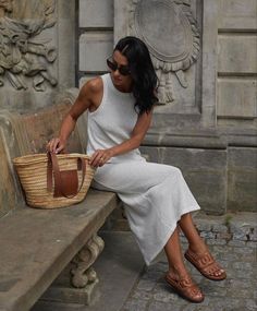 Minimalist white knit summer tank dress with brow leather flat sandals and Loewe basket bag. Raffia Bag Outfit, Loewe Basket Bag, Pool Lifestyle, Knit Summer, Summer Tank Dress, Business Casual Summer, Maxi Dress Outfit, Minimalist White