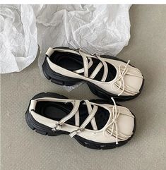 Upper Material: PU Insole Material PU Outsole Material RUBBER Lining Material PU EU Size US Size Foot Length (cm) Foot Length (in) 34 4.5 22 8.66 35 5 22.5 8.86 36 6 23 9.06 37 6.5 23.5 9.25 38 7.5 24 9.45 39 8.5 24.5 9.65 40 9 25 9.84 41 9.5 25.5 10.04 42 10 26 10.24 43 10.5 26.5 10.43 44 12 27 10.63 45 13 27.5 10.83 Women Sports Shoes, Mary Jane Platform Shoes, Black Platform Shoes, Platform Flats, Butterfly Knot, Platform Mary Janes, Aesthetic Shoes, Cowgirl Outfits, Women Sports