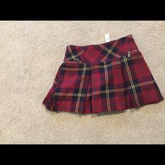 Tartan Plaid Pleated Skirt With Zippered Pockets And Attached Shorts. Brand New With Tags. Red Bottoms For School In Fall, Preppy Red Skort For School, Red Bottoms For School In Fall Season, Red Mini Skirt For School In Winter, Casual Red Skort For School, Casual Red Skirt For School, Red Casual Mini Skirt For School, Casual Red Mini Skirt For School, Red Preppy Skirt