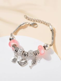 Women Chain, Luxury Bracelet, Chain Bracelets, Heart And Key, Watches Women Fashion, Flower Pendant, Fashion Bracelets, Womens Bracelets, Chain Bracelet