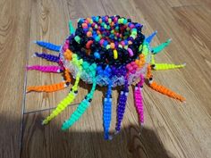 How To Make Kandi Worm, Beginner Kandi Patterns, Perler Bead Inspiration, 3d Kandi Cuff Ideas, Kandi Worm, Kandi Outfits, Kandi Patterns Cuff, Kandi Cuff Ideas