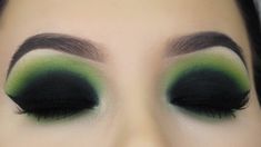 Gothic Make Up, Smokey Eyes Tutorial, Goth Eye Makeup, Eyes Tutorial, Green Smokey Eye, Witch Makeup, Halloween Eye Makeup, Smokey Eye Tutorial, Halloween Eyes