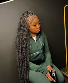 @slayyedbya_ on intagram 🎬 Protective Braids, Quick Braided Hairstyles, Pretty Braided Hairstyles, Quick Weave, Locs Hairstyles, Loc Styles, Baddie Hairstyles