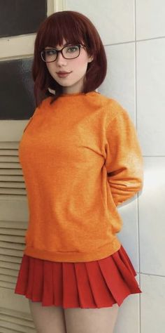 Cute Short Hairstyles For Women, Steampunk Halloween Costumes, Cute Short Hairstyles, Effortless Makeup, Velma Cosplay, Hot Costume, Short Hairdos, Makeup Styles, Cute Hairstyles For Short Hair