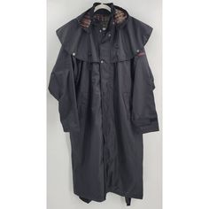 Nwt Greenbelt County Wear Black Duster Riding Jacket Cape Size Xl Hooded. Condition Is New With Tags. Please See Photos. The Jacket Is Perfect For Walking, Hunting, Riding, Or Fishing. It Is Lined, Has Inside Pocket, Shoulder Cape With Arm Straps, Leg Straps, Detachable Hood, 2 Front Pockets, Zip And Snap Closure, And Is Waterproof. Measurements Are Laying Flat And Are Approximate. Fit Chest: 44"-46" Across Chest: 27.5" Armpit To Cuff: 22" Length: 46.5" Black Outerwear With Detachable Hood For Hiking, Hooded Black Outerwear With Storm Flap, Black Winter Outerwear With Storm Flap, Winter Black Raincoat With Storm Flap, Classic Black Outerwear With Double-lined Hood, Casual Black Outerwear With Storm Flap, Winter Waterproof Hunting Outerwear, Winter Hunting Waterproof Outerwear, Waterproof Hunting Outerwear For Winter