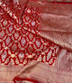 This is a very beautiful pure banarasi kataan silk handloom saree . Cutwork weave , pure silk and rich pallu design . Saree length - 5.5 mtr. Blouse - 1 mtr.  Dry clean only . Please note - color may be vary a little due to sunlight and photography . Please message us after purchasing in case you want fall and Pico done it not . No extra charges for fall and Pico but inform us . Blouse stitching is also available . Festive Handloom Dupatta As Gift, Festive Handloom Dupatta For Gifts, Festive Handloom Dupatta Gift, Traditional Drape Dupatta With Zari Work For Gift, Zari Work Dupatta Gift In Traditional Drape, Zari Work Dupatta Gift, Traditional Drape Saree For Diwali, Zari-weaved Saree Traditional Wear For Gift, Traditional Zari Weaving Dupatta