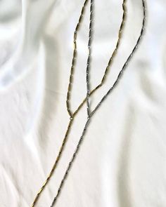 The Steel Diamond Chain Lariat Necklace features a unique diamond-shaped design that adds an eye-catching touch to any outfit. Crafted from durable steel, this lariat-style necklace is both stylish and versatile, making it an ideal accessory for layering or wearing alone. Stainless steel chain Gold plated No clasp 47cm plus 18cm pendant part Cheap Trendy Lariat Necklaces, White Jumpsuit Dress, Lariat Style Necklace, Gold Lariat Necklace, Diamond Chain, Unique Diamonds, Anklet Bracelet, Chain Gold, Beach Accessories