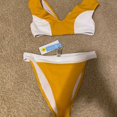 Very Cute Yellow And White Bikini Summer Yellow Color Block Swimwear, Yellow Color Block Swimwear For Pool, Yellow Color Block Swimwear For Poolside, Yellow Color Block Swimwear For The Pool, Yellow Color Block Swimwear, Yellow Color Block Swimwear For Swimming, Mustard Swimwear For Summer Poolside, Mustard Swimwear For Beach Season, Mustard Swimwear For Poolside In Summer