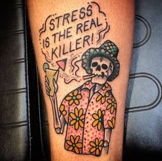 18 Times Sh*t Hit the Fan - Wow Gallery Traditional Hand Tattoo, Old School Tattoos, Petit Tattoo, Tattoos Geometric, American Traditional Tattoo