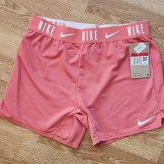 Brand New. Girls Sporty Nike Dri Fit Shorts. Nike Women Outfits, Fire Fashion, Grey Sweat Shorts, Shein Haul, Nike Set, Cc Shoes, Latina Outfits, Western Clothes, Cute Nike Outfits