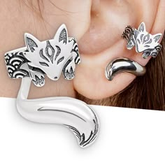 A cute little fox ear cuff will sit comfortably on your ear.It’s very easy to wear! The cuff doesn’t require piercing. Just put it on the smallest part of your ear and then move it to where it is most comfortable, squeeze slightly if necessary to have a stronger hold. Wear it with a dress or jeans, it will fit any style! made of solid 925 silver, nickel free you may choose a single ear cuff for any ear or a pairAll our ear cuffs have oval shape that fit your ear shape better!Cartilage ear cuffs Cute Ear Cuffs No Piercing, Afro Jewelry, Cartilage Ear Cuff, Types Of Ear Piercings, Fox Earrings, Ear Cuff Jewelry, Fox Jewelry, Fox Ears, Headpiece Jewelry