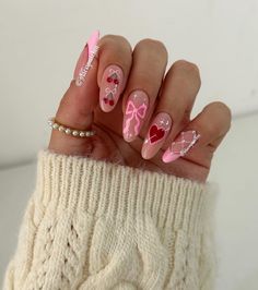 Girly Nail Art, Aura Nail, Outfits Asian, Cowboy Nails, Viral Aesthetic, Classy Acrylic, Chanel Lipstick, Workout Inspo, Retro Nails