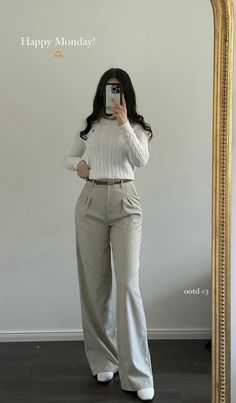 High Maintenance Women Outfit, Hospital Administrator Outfits, Interview Winter Outfit, Business Outfits For Women Winter, Formal Outfits For Women Winter, Interview Dresses Women, Winter Outfits Office Business Casual, Grey Slacks Outfit Women, Medical Professional Outfits