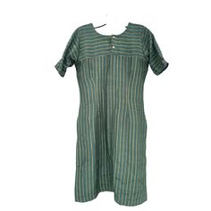 Experience The Blend Of Comfort And Style With This Nwt Udd Women's Size Small Kuftan Green Shortsleeve Kurta Dress. Ideal For Any Casual Setting, This Dress Offers A Relaxed Yet Fashionable Look. Size: Small Color: Green Style: Kuftan Kurta Sleeve: Short Condition: New With Tags (Nwt) Brand: Udd For: Women Size: Womens S Measurements: Chest 36 In / 91 Cm Waist 32 In / 81 Cm Length 38 In / 97 Cm Back Shoulder To Shoulder Seam 13.5 In / 34 Cm Sleeve, Neck Seam To Sleeve End 9.5 In / 24 Cm Feature Striped Fitted Cotton Midi Dress, Fitted Striped Cotton Midi Dress, Striped Cotton Midi Dress With Short Sleeves, Striped Cotton Knee-length Dress, Striped Fitted Dress With Short Sleeves, Fitted Striped Short Sleeve Dress, Fitted Green Tunic For Spring, Fitted Short Sleeve Tunic For Beach, Green Straight Kurta Dress For Spring