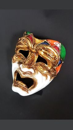 Maschera veneziana originale in cartapesta, fatta a mano e decorata! Full Face Masquerade Mask, Masquerade Mask Full Face, Face Mask Masquerade, Mask Masquerade Ball, Mask Full Face, Masquerade Ball Mask, Ball Mask, Mask Masquerade, Costume Masks