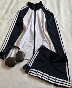 Really Cute Outfits, 가을 패션, Casual Style Outfits, Teen Fashion Outfits, Dream Clothes, Follow For More, Pretty Dresses, Everyday Outfits, Aesthetic Clothes