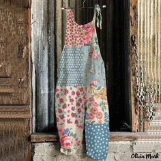 Olivia Mark - Floral Sweetness: Vintage Wide-Leg Jumpsuit with Print Casual Patterned Jumpsuits And Rompers For Spring, Casual Multicolor Overalls For Spring, Casual Patchwork Jumpsuits And Rompers For Spring, Patterned Sleeveless Jumpsuits And Rompers For Spring, Summer Cotton Patchwork Overalls, Summer Cotton Overalls With Patchwork, Summer Cotton Patchwork Jumpsuits And Rompers, Summer Cotton Jumpsuits And Rompers With Patchwork, Summer Casual Patchwork Jumpsuits And Rompers