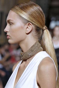 Runway Hair, Floral Print Dress Long, Hair Stylies, Low Ponytail, Wet Look, Wet Hair, Lanvin, Hair Band, Hair Lengths