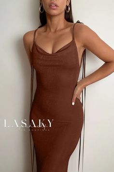 Lasaky - Sleek Slim-Fit Maxi Dress with Elegant Straps and Chic Low-Back Detail Long Tube Top, Drape Maxi Dress, Masquerade Costumes, Legging Sport, Top Halter, Bodycon Maxi Dresses, Halter Tops, Halterneck Dress, Floor Length Dresses