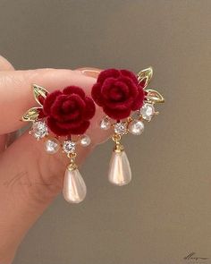 Elluis - Exquisite Pair of Velvet Rose Shaped Earrings Adorned with Rhinestone Pearls for Elegant Style Velvet Pattern, Velvet Rose, Bridal Wedding Earrings, Stud Jewelry, Matching Jewelry, Burgundy Dress, Watches Women Fashion, Vintage Pearls, Vintage Velvet