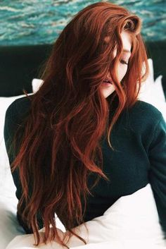 Auburn Hair Color, Dark Auburn Hair, Red Ginger, Dark Auburn, Dark Red Hair, Hair Color Shades, Long Red Hair