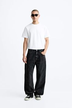 Baggy Jeans Ideas, Black Baggy Jeans, Zara Store, Baggy Fit Jeans, Jeans Ideas, Style Outfits Men, Street Style Outfits Men, Basic Fits, Denim Cotton