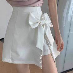 Cute Skirt Outfits, Model Pose, Korean Fashion Dress, Mini Dress Fashion, Quick Outfits, Stylish Work Outfits, Easy Trendy Outfits, Diy Couture, Orange Fashion