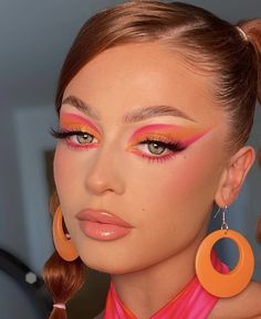 Disco Makeup, Artsy Makeup, 80s Makeup, Orange Makeup, Edgy Makeup, Eye Makeup Art