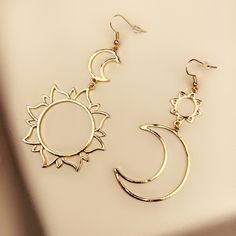 Moon And Sun Earrings Not Used Moon And Star Accessories, Sun And Moon Jewelry Aesthetic, Moon Themed Jewelry, Sun And Moon Clothes, Sun Themed Clothes, Moon Jewelry Aesthetic, Cheap Sun And Moon Design Dangle Earrings, Sun And Moon Design Dangle Earrings For Gift, Dangle Earrings With Sun And Moon Design For Gift