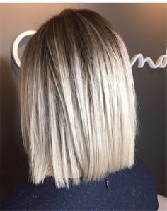 Straight Haircuts, Blonde Balayage Bob, Balayage Straight Hair, Medium Length Hair Straight, Long Bobs, Balayage Blond, Classic Haircut, New Short Hairstyles, Super Hair