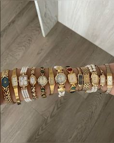 Gold Jewelry Stack, Summer Bracelet Stack, Chunky Gold Jewelry, Best Friend Jewelry, Dope Jewelry, October 5, Jewelry Fashion Trends