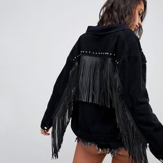 Black Fringe Jacket - Never Used Perfect For Bachelorette Trip!! Fringe Jean Jacket, Diy Denim Jacket, Studded Denim Jacket, Fall Fashion Dresses, Fringe Jeans, Boho Mode, Moda Denim, Denim Jacket Fashion, Studded Denim