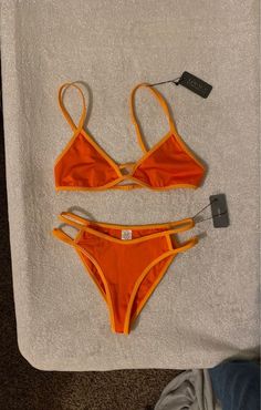 Orange Lounge, Surfergirl Style, Swimsuit Inspo, Trendy Swimsuits, Makijaż Smokey Eye, Summer Bikinis