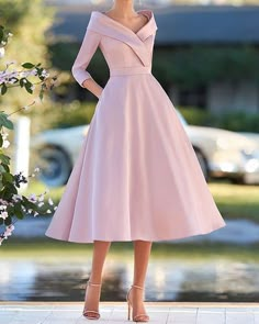 Pink Midi Dress, Mode Inspiration, Mother Of The Bride Dresses, Cocktail Dress Party, Bride Dress, Special Occasion Dresses