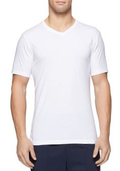 Tommy Hilfiger Men's Slim Fit V-Neck Tee Shirts 3-Pack - - No Size Shirt Wrinkles, Columbia Shirt, Nautical Fashion, Simple Shirts, Slim Fit Shirt, Crew Neck Shirt, Tommy Hilfiger Man