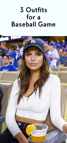 Dodgers Outfit, Baseball Cap Hairstyles, Cap Hairstyles, Emily Ratajkowski Style, Dodgers Girl, Baseball Cap Outfit, Baseball Outfit, Baseball Women