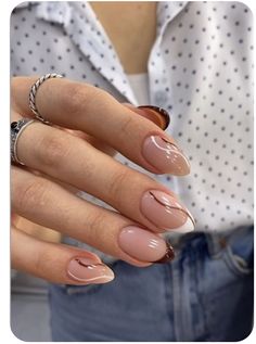 Beige Gel Nails Design, Marron Nails Designs, Gel Nails Beige, Lilac Nail Designs, Simple Nails Gel, Nail Designs Simple, Nails Beige, Lilac Shades, Pink Tip Nails