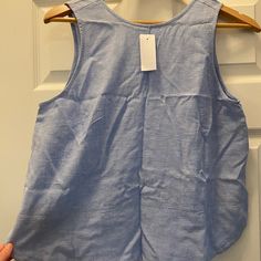 Nwt Loft Linen Blend Chambray Tank. Light Wash Sleeveless Cotton Crop Top, Linen Tank, Chambray, Linen Blend, Capsule Wardrobe, Loft, Womens Tops, Tank Tops, Wardrobe