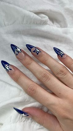 Silver Nails Metallic, Blue With Stars Nails, Nails With Metallic Design, Blue Nails With Silver Stars, Blue Silver Nails Ideas, Red And Blue Nail Designs, Blue French Tips With Stars, America Nails Designs, Stars Almond Nails