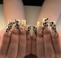 Nails Mothers Day, Bridal Shower Nails, Cheetah Print Nails, Cheetah Nails, Wow Nails, Grunge Nails, Flower Nail Designs