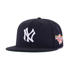 New Era Cap 59Fifty fitted hat for the New York Yankees in navy colorway, featuring 1947 World Series side patch. Celebrate the New York Yankees and their 1947 World Series championship with this very special retro on-field from Hat Heaven. Unearthed from New Era archives, this cap is designed with left-sided side patches, which were the norm up until 2016. The absence of New Era side flags brings a breath of fresh air to this classic design, along with the omission of the rear MLB batterman, wh Green Bottom, Tampa Bay Rays, Minnesota Twins, New Era Cap, New Era 59fifty, 47 Brand, Baltimore Orioles, Cincinnati Reds, Fitted Hat