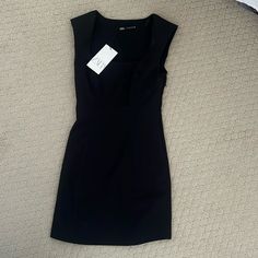 Nwt Black Zara Dress Black Zara Dress, Zara Black Dress, Dress Zara, Zara Dress, Dresses Black, Zara Black, Zara Dresses, Colorful Dresses, Zara