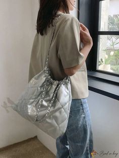 BirdinBag - Bolso de mano con detalle de cadena metálica Silver Bag, Silver Bags, Shoulder Tote Bag, Bird In Bag, Shoulder Tote, Leather Coat, Pu Leather, Plaid, Tote Bag