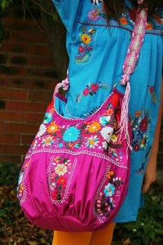 Mexican Boho, Sew Bags, Boho Travel, Boho Embroidery, Mexican Embroidery, Mexican Fashion, Mexican Outfit, Bohemian Bags