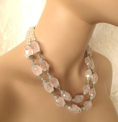 Elegant Rose Quartz Round Beads Crystal Necklace, Beaded Rose Quartz Necklaces With Faceted Round Beads, Pink Quartz Necklace, Chunky Quartz Necklace, Big Necklaces, Rose Quartz Faceted Beads Necklace, Pink Rose Quartz Necklace With 8mm Beads, Vintage Jewelry Ideas